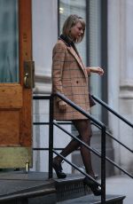 TAYLOR SWIFT Leaves Her Apartment in New York 1211