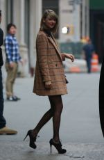TAYLOR SWIFT Leaves Her Apartment in New York 1211