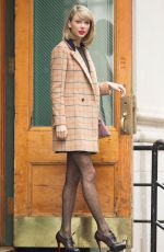TAYLOR SWIFT Leaves Her Apartment in New York 1211