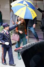 TAYLOR SWIFT Out and About in Tokyo
