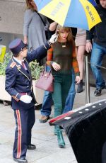 TAYLOR SWIFT Out and About in Tokyo