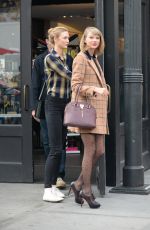 TAYLOR SWIFT Out Shopping in New York 1211