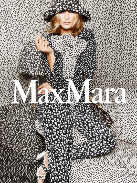 CAROLYN MURPHY for Max Mara Spring/Summer 2015