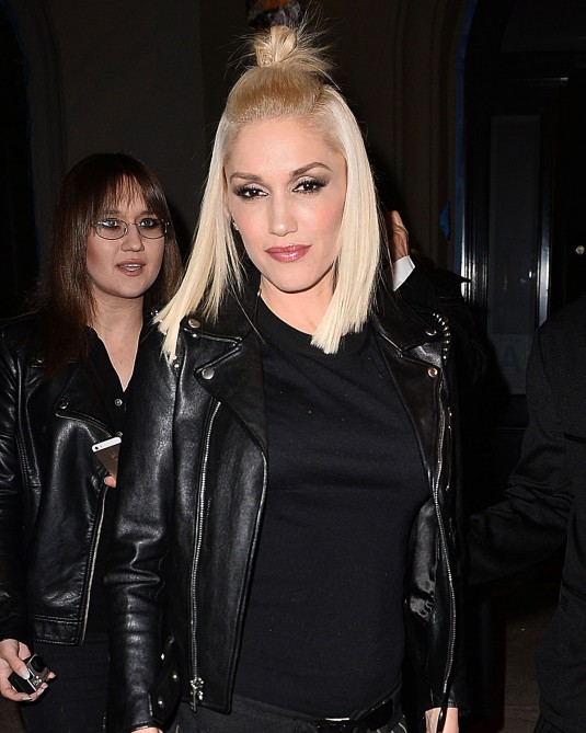 GWEN STEFANI Leaves Craig's Restaurant