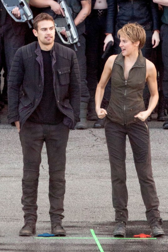 SHAILENE WOODLEY on the Set of Insurgent in Atlanta SHAILENE WOODLEY on the Set of Insurgent