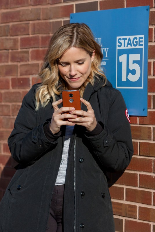 SOPHIA BUSH on the Chicago PD Set
