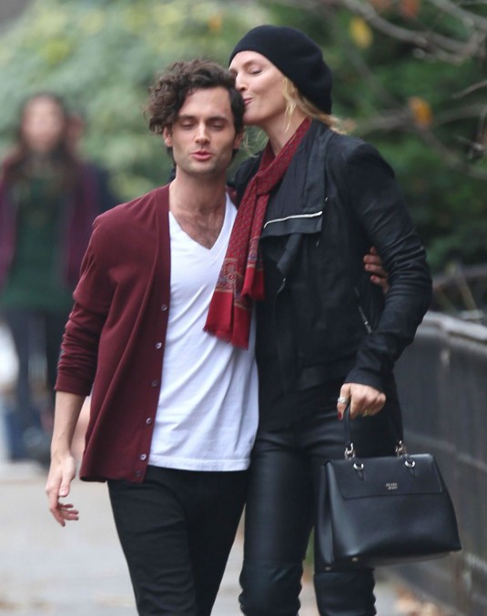 UMA THURMAN and Penn Badgley on the Set of The Slap