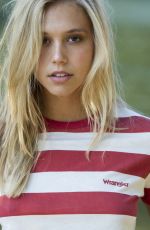 ALEXIS REN - Wrangler X Glue Roll-in Collection Photoshoot