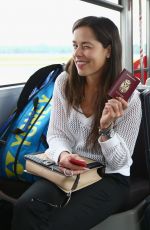 ANA IVANOVIC - Flug Von Manila Nach Singapur - Coca-Cola International Premier Tennis League