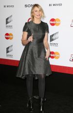 CAMERON DIAZ at Annie Premiere in New York