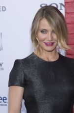 CAMERON DIAZ at Annie Premiere in New York