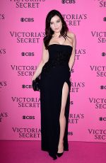 DAISY LOWE at Victoria
