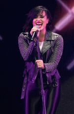 DEMI LOVATO at 103.5 Kiss FM Jingle Ball in Chicago