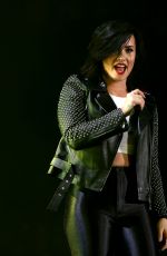 DEMI LOVATO at 103.5 Kiss FM Jingle Ball in Chicago