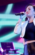 DEMI LOVATO at 93.3 FLZ jingle Ball in Tampa
