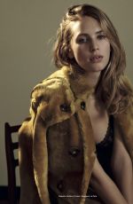 DYLAN PENN in L