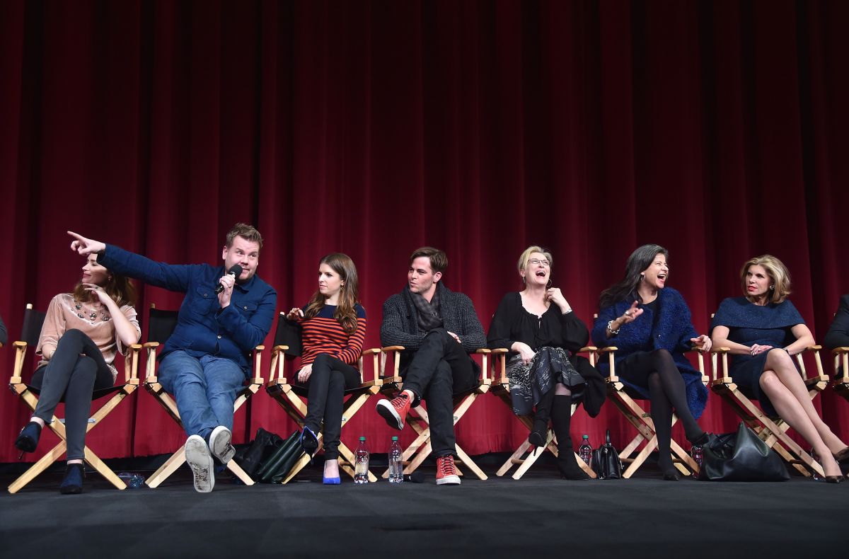 EMILY BLUNT at Into the Woods Cast All Guild Q&A in Beverly Hills ...