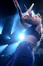 IGGY AZALEA at Q102 Jingle Ball in Philadelphia