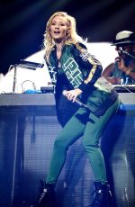 IGGY AZALEA at Y100 Jingle Ball in Miami