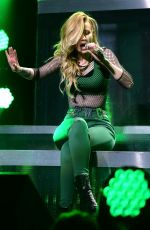 IGGY AZALEA at Y100 Jingle Ball in Miami