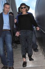 JENNIFER LAWRENCE Arrives at Los Angeles Inernational Airport 1812