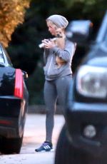JENNIFER LAWRENCE Heading to a Friend