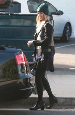 JESSICA ALBA Shopping at West Elm in West Hollywood