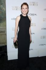 JULIANNE MOORE at L’Oreal Paris Women of Worth Celebration in New York