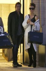 KATE BECKINSALE and Len Wiseman Shopping at Barneys New York in Los Angeles