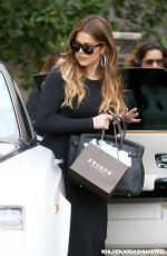 KHLOE KARDASHIAN Arrives at Epione Cosmetic Laser Center in Beverly Hills