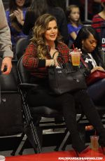 KHLOE KARDASHIAN at Detroit Pistons vs Los Angeles Clippers in Los Angeles