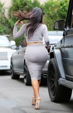 KIM KARDASHIAN Arrives at Epione Cosmetic Laser Center in Beverly Hills