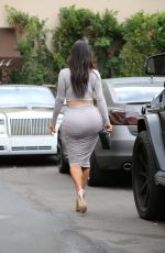 KIM KARDASHIAN Arrives at Epione Cosmetic Laser Center in Beverly Hills