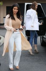 KIM KARDASHIAN Leaves Jerry