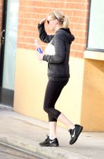 KIRSTEN DUNST in Leggings Leaves a Gym in Los Angeles 0512