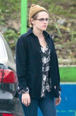 KRISTEN STEWART Out for Lunch in Silverlake 2412