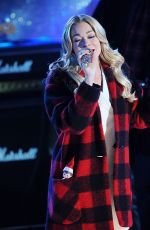 LEANN RIMES at Rockefeller Christmas Tree Lighting Ceremony in New York