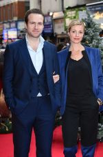 LIZE DU TOIT at Get Santa Premiere on London