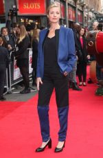 LIZE DU TOIT at Get Santa Premiere on London