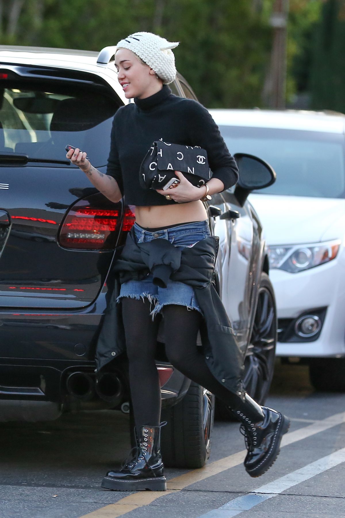 MILEY CYRUS Out and About in Studio City 0912 MILEY CYRUS Out and About in Studio City 0912