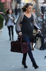 Pregnant BLAKE LIVELY Out and About in New York 0412