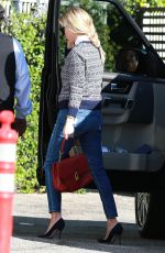 REESE WITHERSPOON Arrives at a Skin Care Clinice in Beverly Hills