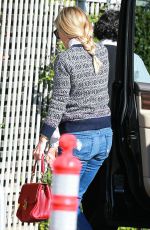REESE WITHERSPOON Arrives at a Skin Care Clinice in Beverly Hills