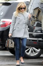 REESE WITHERSPOON at Christmas Shopping in Brentwood 1812