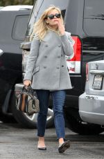 REESE WITHERSPOON at Christmas Shopping in Brentwood 1812