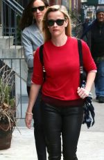 REESE WITHERSPOON Out Shopping at the John Derian Store