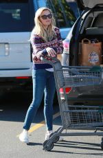 REESE WITHERSPOON Shopping at Bristol Farms in Los Angeles 1312