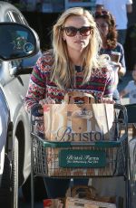 REESE WITHERSPOON Shopping at Bristol Farms in Los Angeles 1312