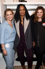 SARAH MICHELLE GELLAR at Splendid Holiday Book Drive Kick-off in Santa Monica