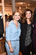 SARAH MICHELLE GELLAR at Splendid Holiday Book Drive Kick-off in Santa Monica